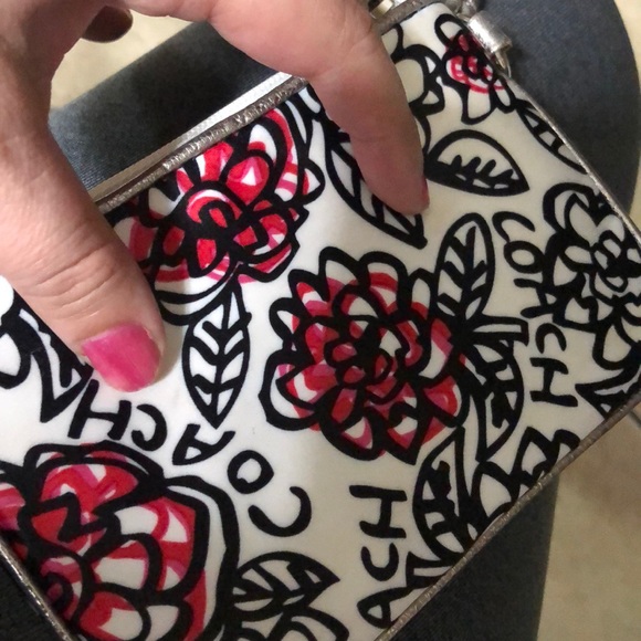 COACH Wristlet - Picture 4 of 5